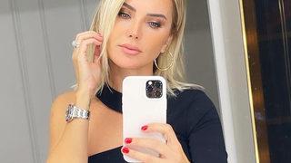 Zor günler geçiriyordu! Ece Erken'den bikinili poz