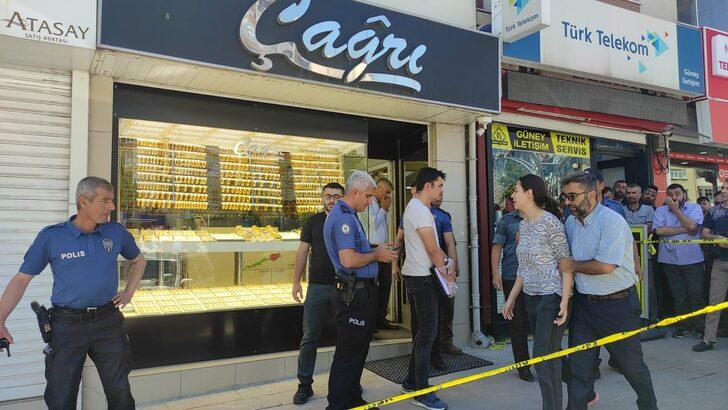 Konya'da komşu dükkan sahibinin oğlu tarafından vurulan kuyumcu öldü