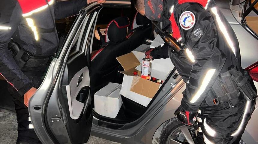 Sinop'ta araçta 204 litre etil alkol ele geçirildi