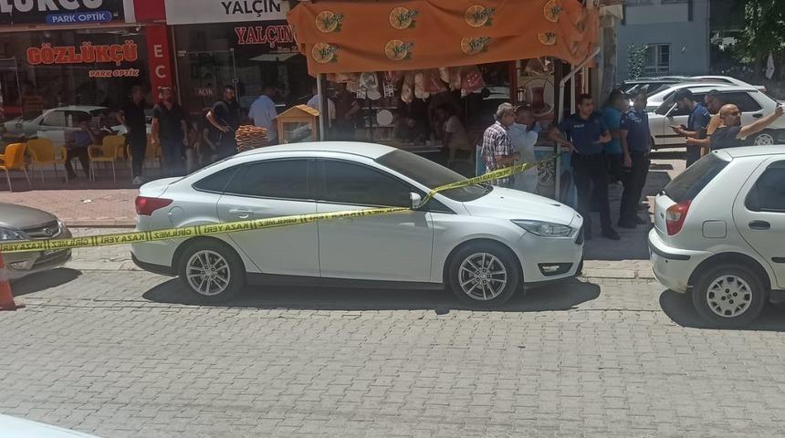 Osmaniye'de hastanenin önünde beklerken silahlı saldırıya uğraşan kişi yaralandı