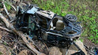 Kendisinden haber alınamayan kişi uçuruma devrilen aracında ölü bulundu