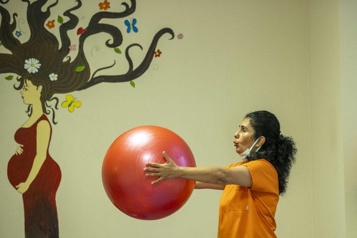 Antalya'da anne adayları "gebe okulu" ile doğuma sağlıklı hazırlanıyor G4