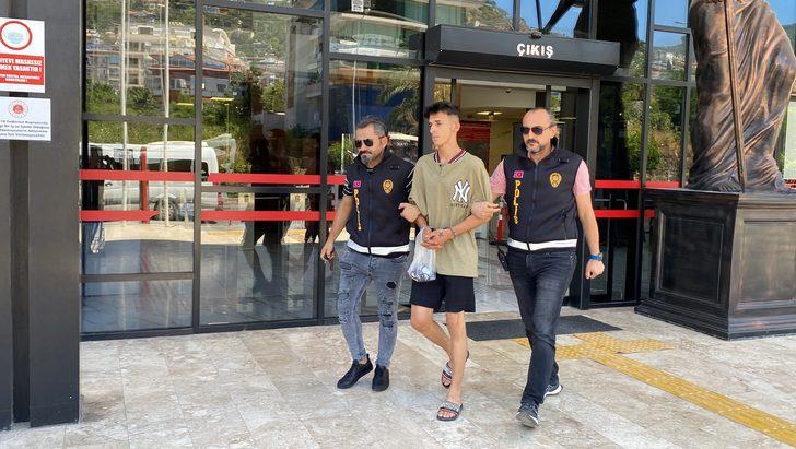 Antalya'da aranan hükümlü yakalandı