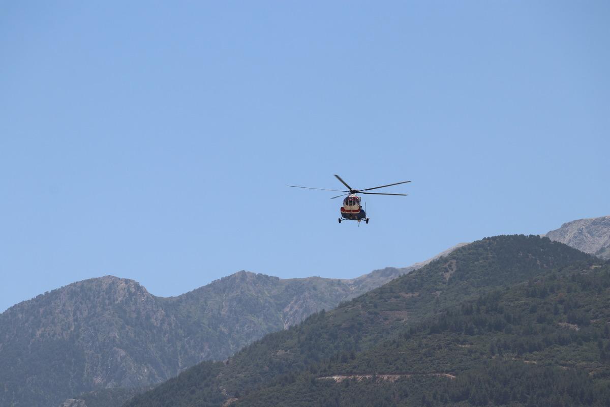 Denizli'de şehirler arası yollarda helikopter destekli trafik denetimi