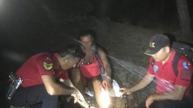 Likya yolunda mahsur kalan Rus turisti JAK timi kurtardı