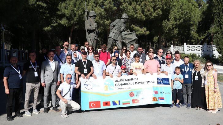 Balkan coğrafyasından gelen şehit ve gazi torunları Tarihi Gelibolu Yarımadası'nda G3