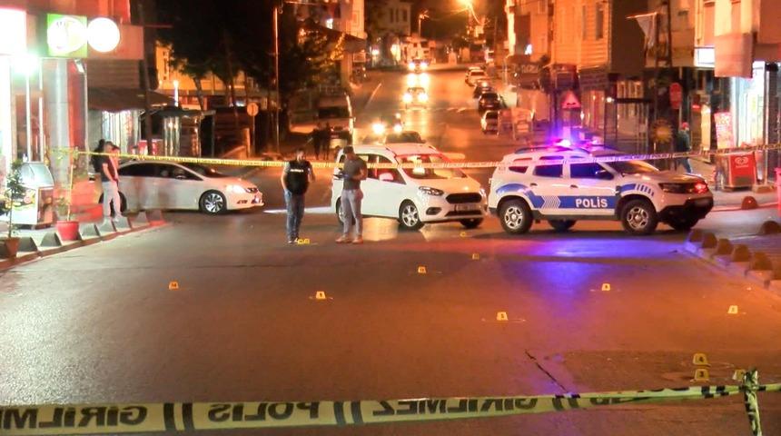 İstanbul'da taksi durağına silahlı saldırı! Polis ekipleri alarma geçti