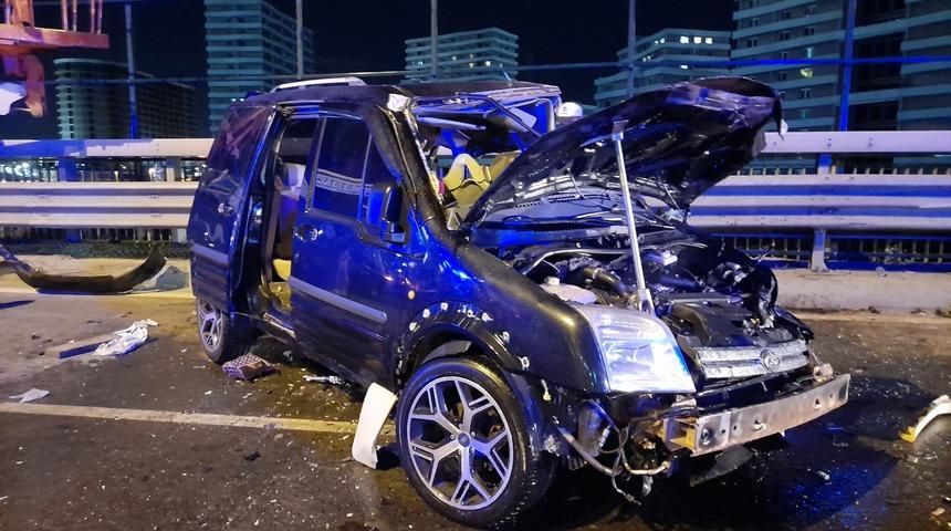 Bayrampaşa'da feci kaza! TEM bağlantı yolunda çalışan işçilere araç çarptı: 2 ölü 5 yaralı