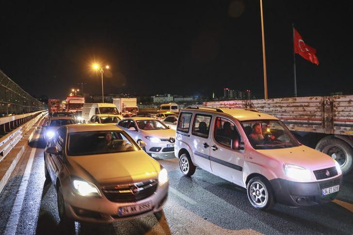 Bayrampaşa'da viyadükte meydana gelen kazada 2 kişi öldü, 5 kişi yaralandı G3