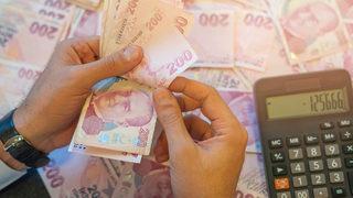 SON DAKİKA: Memur zammı sonrası polisler, öğretmenler hepsi o tabloyu merak ediyor! Eski ve yeni maaşlar arasındaki kritik detay...