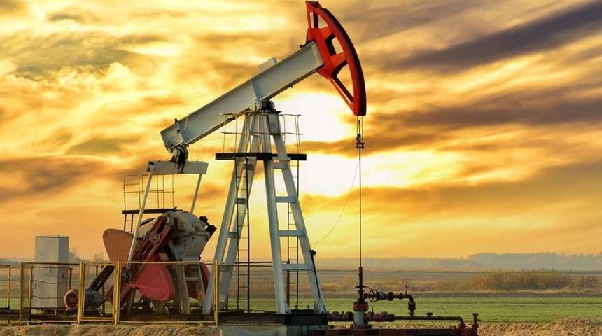 Hangisine inanacağımızı şaşırdık! Petrol fiyat tahmini kafaları karıştırdı: 45 dolar...