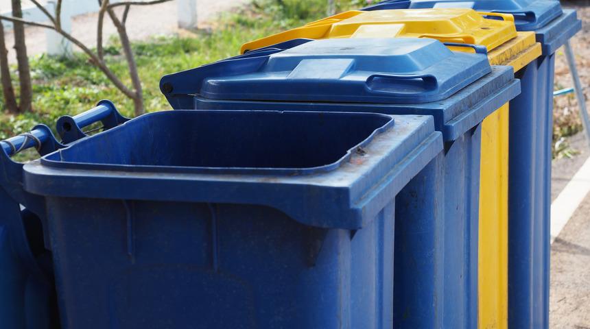 Dehşet anlarını anlattı! Hayatını kurtarmak için oğlunu çöpe attı