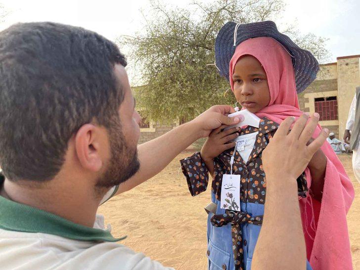 İHH Sudan'da 14 bin 700 aileye kurban eti ulaştıracak G1