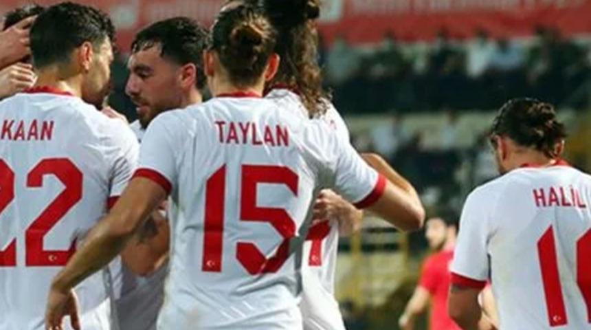 Son dakika: Süper Lig devleri peşindeydi! Halil Akbunar resmen Westerlo'da...