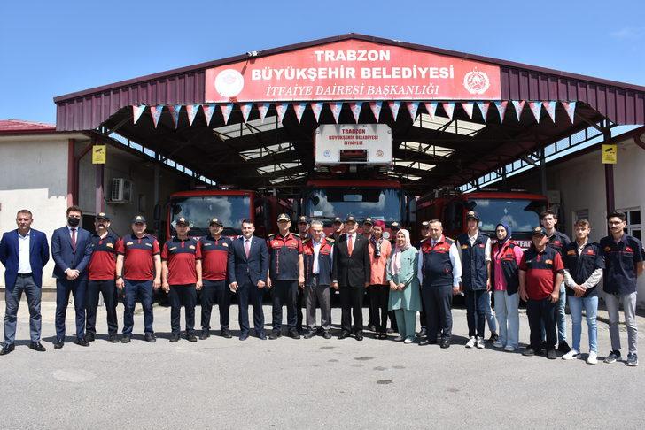 Paraguay'ın Ankara Büyükelçisi Valdez, Trabzon'da itfaiyecileri ziyaret etti: G1