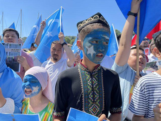 Çin'in, Sincan Uygur Özerk Bölgesi politikaları İstanbul'da protesto edildi