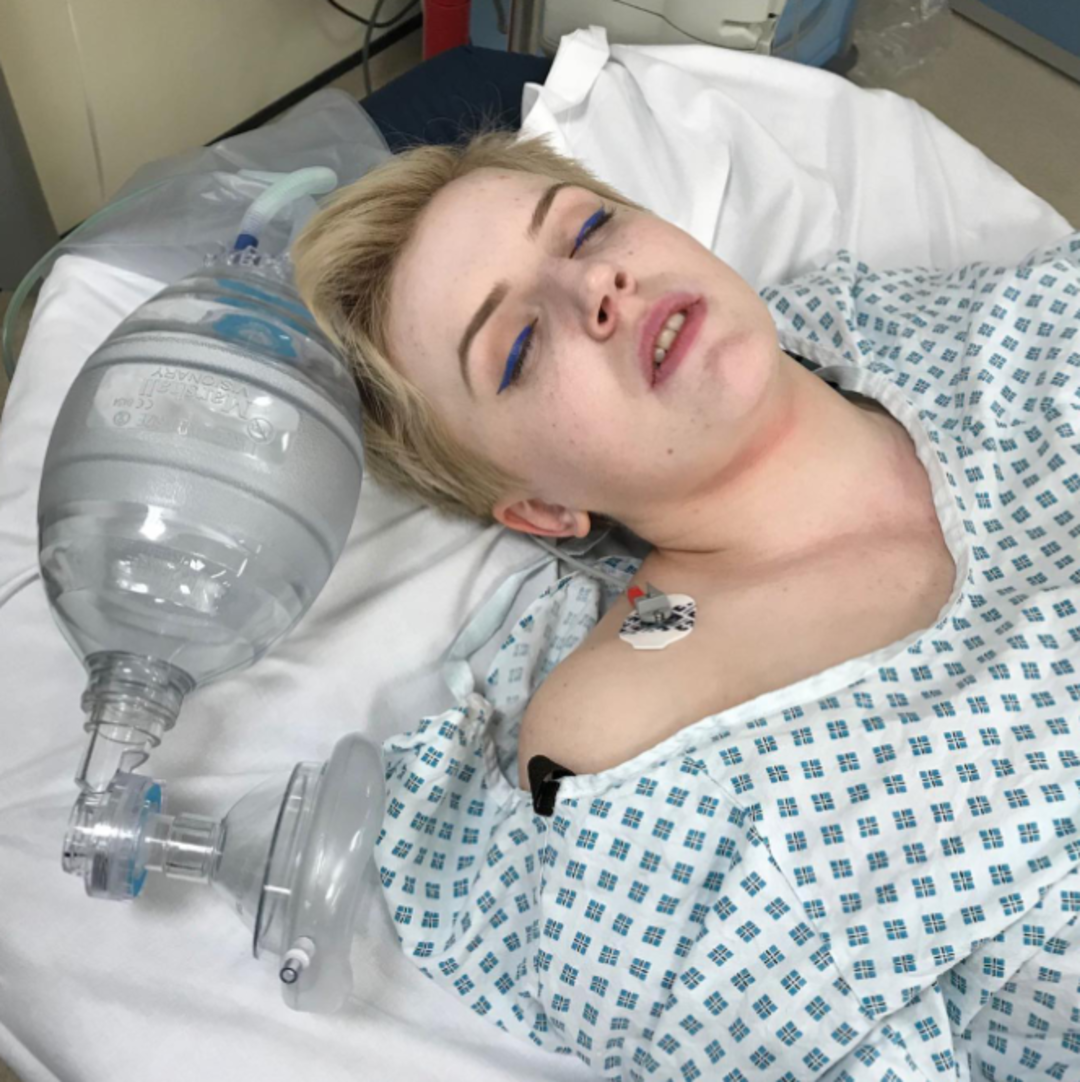 Hastalığı herkesi şaşırttı! &ldquo;Yoğun duygulara alerjim var, g&uuml;lmekten &ouml;lebilirim&rdquo;