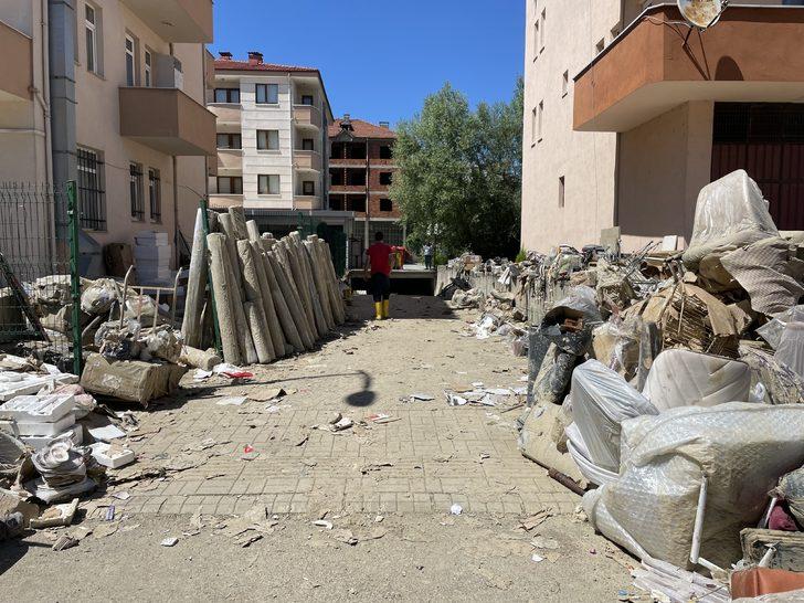 Bartın'da selden etkilenen bölgelerde çalışmalar sürüyor G2