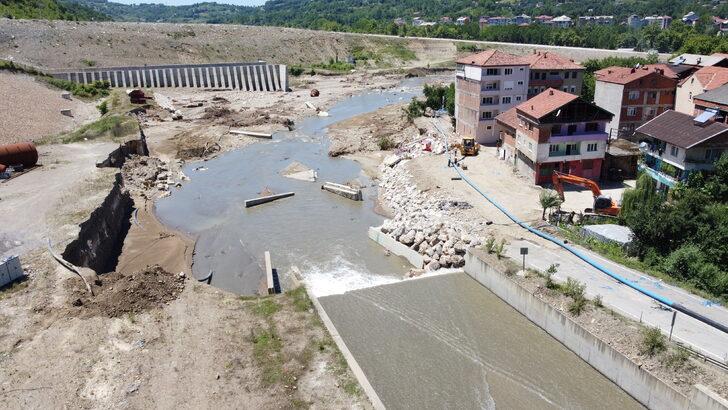 Bartın'da selden etkilenen bölgelerde çalışmalar sürüyor G3