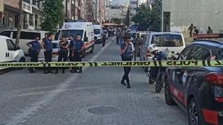 Son dakika: Esenyurt'ta korkunç olay! Annesini ve iki kardeşini öldürüp intihar girişiminde bulundu