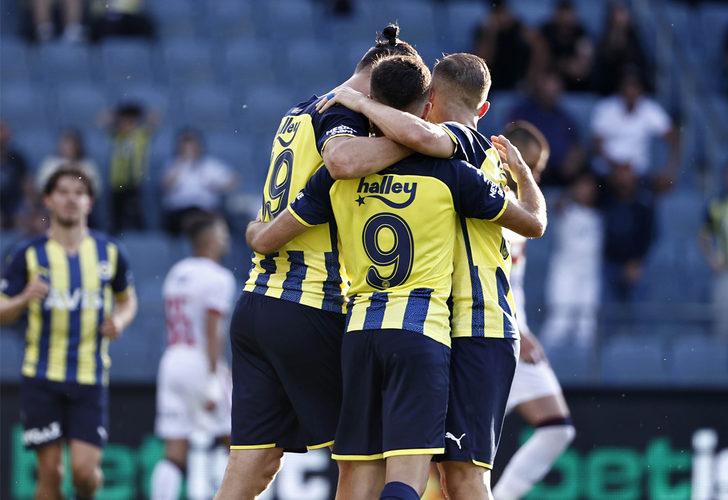 Fenerbahçe'ye Jorge Jesus büyüsü! Yeni sezon hazırlıklarını sürdüren Sarı-Lacivertliler, Fehervar'ı 3-0 mağlup etti