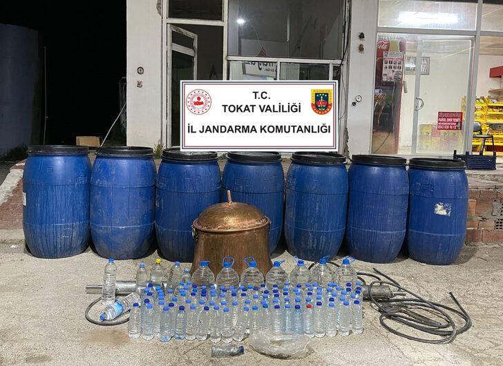 Tokat'ta 950 litre kaçak içki ele geçirildi