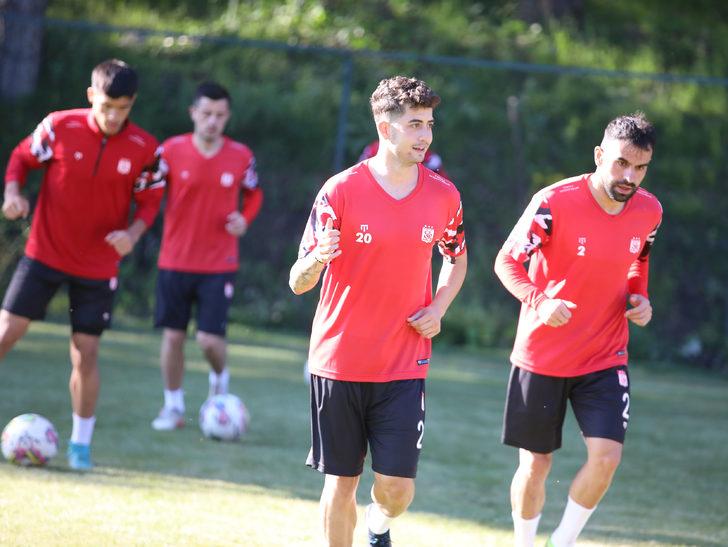 Sivasspor'da yeni sezon hazırlıkları devam ediyor G4