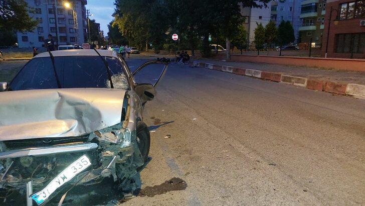 Hatay'da otomobille çarpışan motosikletin sürücüsü kaldırıldığı hastanede öldü G2