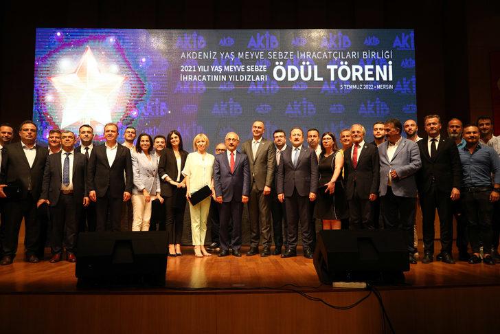 Akdeniz'de en fazla yaş meyve ve sebze ihracatı yapan firmalar ödüllendirildi G1