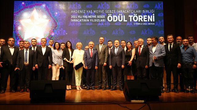 Akdeniz'de en fazla yaş meyve ve sebze ihracatı yapan firmalar ödüllendirildi