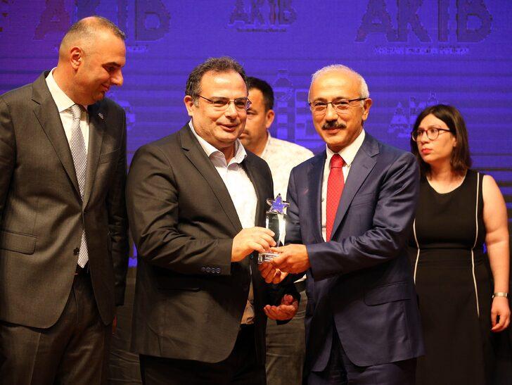 Akdeniz'de en fazla yaş meyve ve sebze ihracatı yapan firmalar ödüllendirildi G4