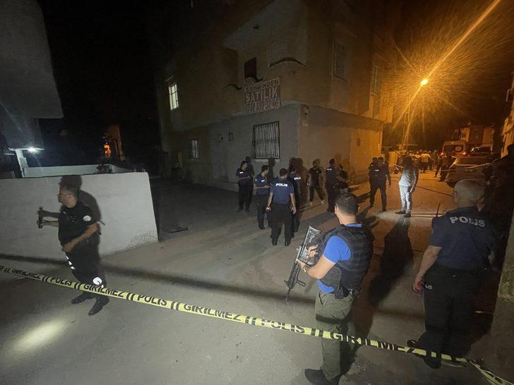 Adana'da komşular arasında çıkan silahlı kavgada 2'si ağır 6 kişi yaralandı G4