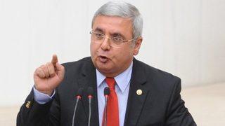 Metiner: Kulağımıza hiç de hoş olmayan şeyler geliyor