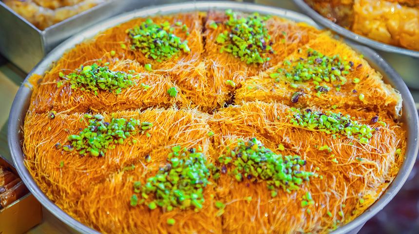 Yapımı basit ama lezzeti enfes: Kadayıf tarifi