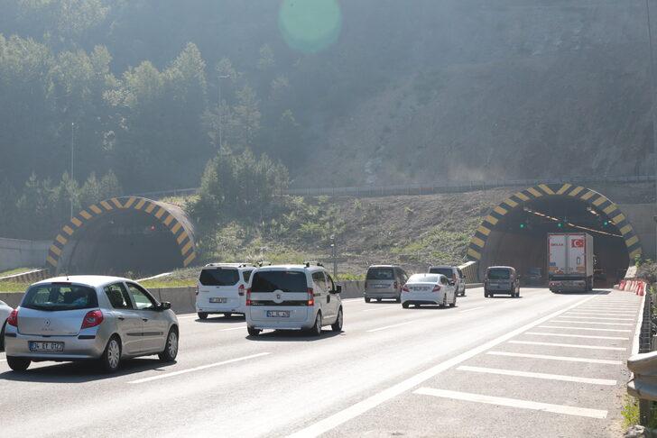 Otoyolda Kurban Bayramı yoğunluğu sürdü G2