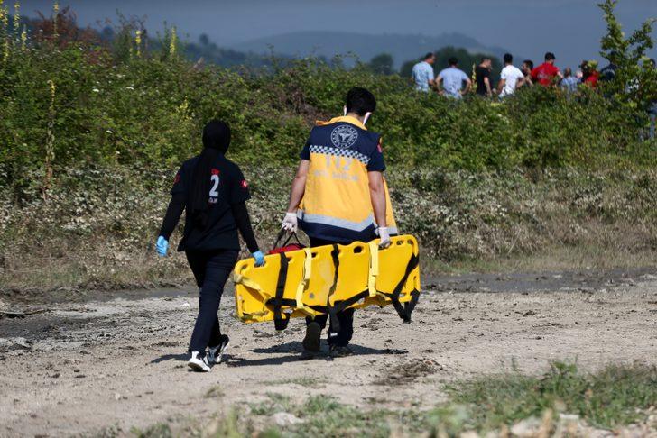 Düzce'de sele kapılan kepçe operatörünü arama çalışmaları sürdü G2