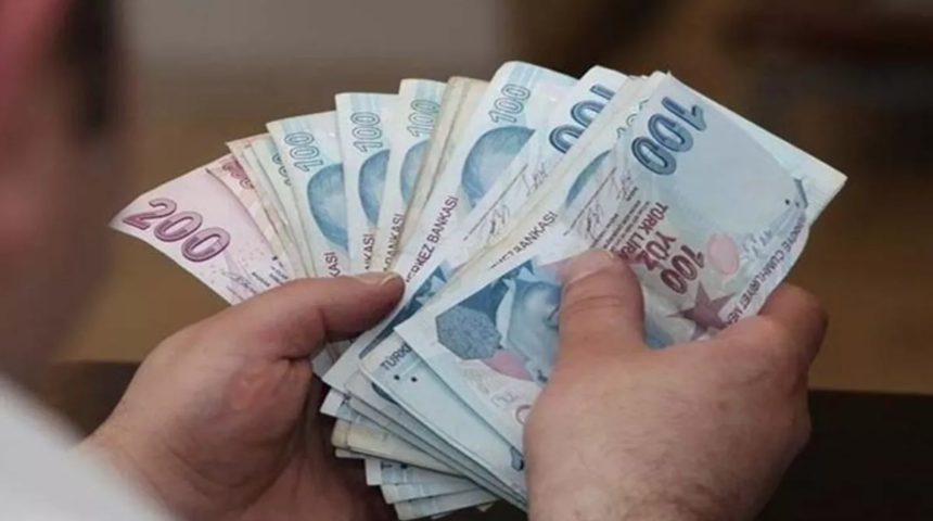 Ne kadar emekli maaşı alırım? Emekli olunca maaşım ne kadar olur? 2022 emeklilik yaşı ve maaş hesaplama robotu
