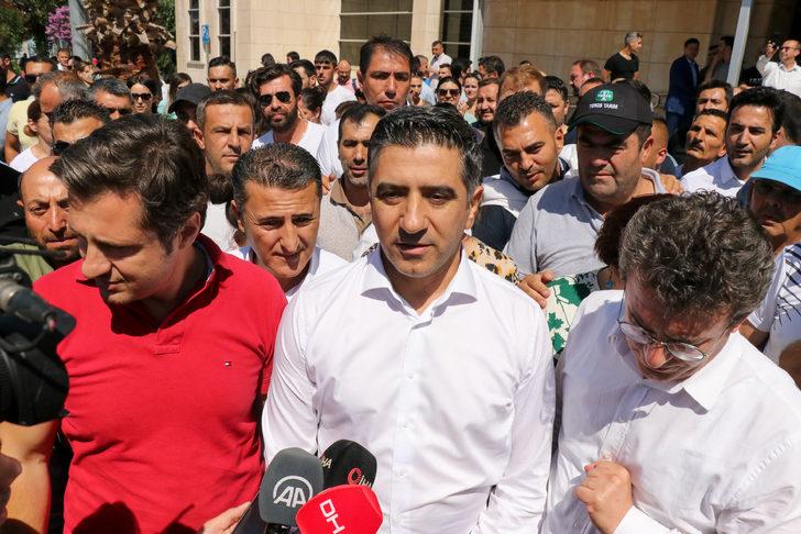 GÜNCELLEME - İzmir Menderes Belediye Başkanı Kayalar ve 31 şüpheli serbest kaldı G3