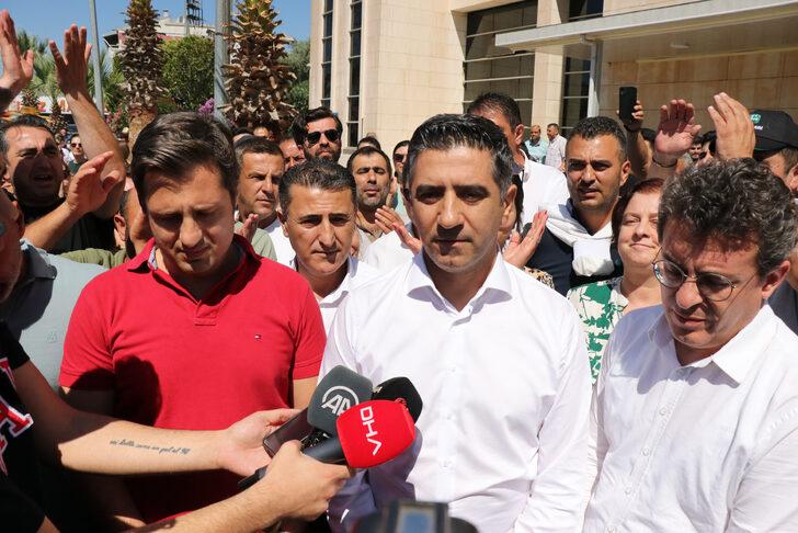 GÜNCELLEME - İzmir Menderes Belediye Başkanı Kayalar ve 31 şüpheli serbest kaldı G4