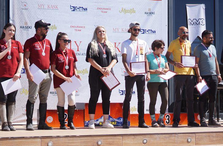 Kayseri'de Atlı Dayanaklılık Yarışması düzenlendi G4