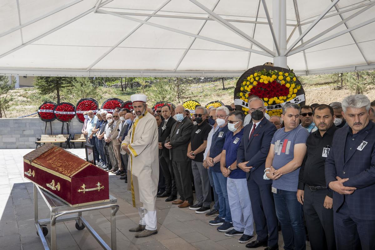 İş insanı Zeynep Erkunt Armağan i&ccedil;in Ankara'da cenaze t&ouml;reni d&uuml;zenlendi