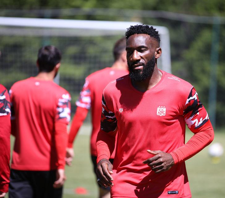 Sivasspor yeni sezon hazırlıklarını sürdürdü G5