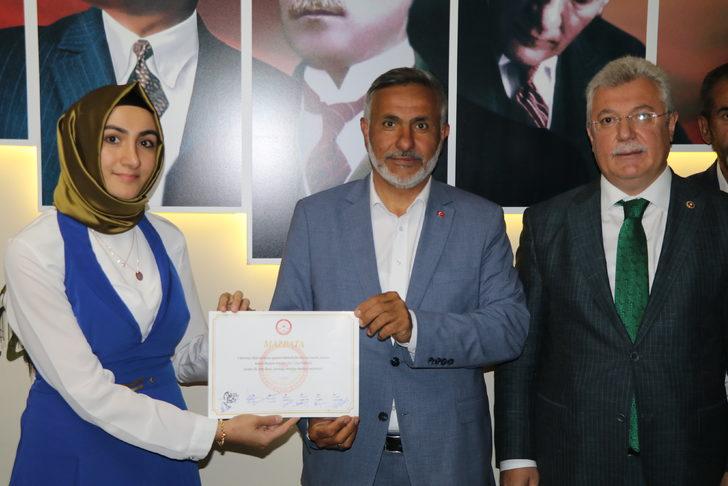 Dodurga Belediye Başkanı Kaşıkcı, mazbatasını aldı G4