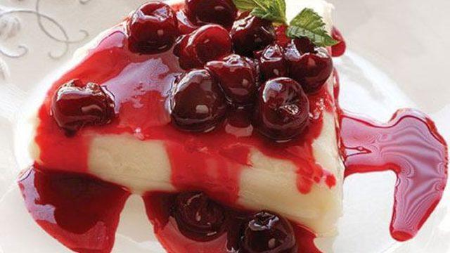 Bayramda misafirlere sunulacak en pratik tatlılardan vişneli sakızlı muhallebi tarifi! Vişneli sakızlı muhallebi nasıl yapılır? İşte yapılışı ve malzemeleri