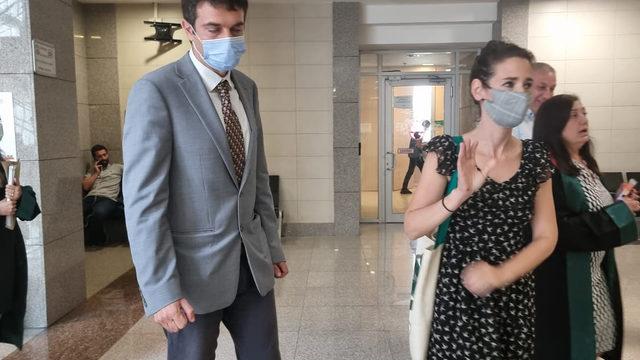 Ünlü oyuncu Pelin Batu ile Macit Bitargil boşandı