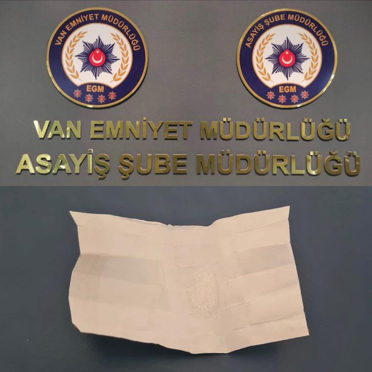 Van'da uyuşturucu operasyonlarında 16 şüpheli hakkında işlem yapıldı G3