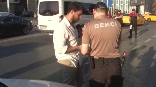 İstanbul’da ‘yok artık’ dedirten olay! Polisler bile şaşkına döndü, ehliyet kontrolünde... 