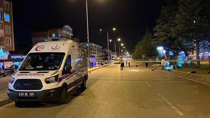 Isparta'da motosikletin çarptığı yaşlı çift öldü, sürücü yaralandı G3