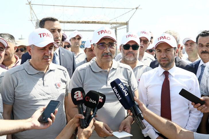 Bakan Fatih Dönmez, Adana'da yeni petrol keşiflerine işaret etti: G4