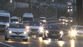 İstanbul’da bayram trafiği başladı! Sabahın erken saatlerinde yola düştüler